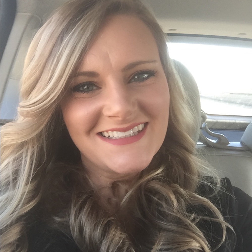 Meet your Posher, Amy